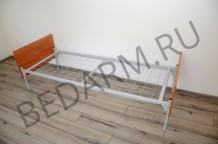 Кровать металлическая со спинками из ЛДСП (КО 1 общ) — вид справа